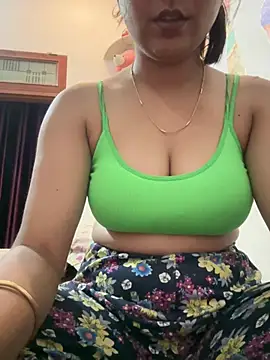 Snapshot of kavyababy00 chatting on March 22, 2026, 4:43 pm kavyababy00 online show from March 22, 2026, 4:43 pm