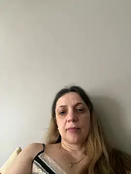 ShyFlameLive online show from April 22, 2026, 2:07 pm