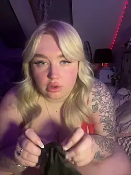 TwoWayT xx online show from March 6, 2026, 12:51 am