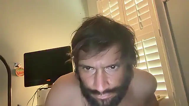 TrndSettr online show from June 3, 2026, 10:26 pm