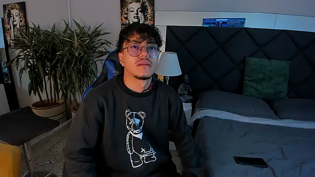 kai storn online show from February 21, 2026, 11:33 am