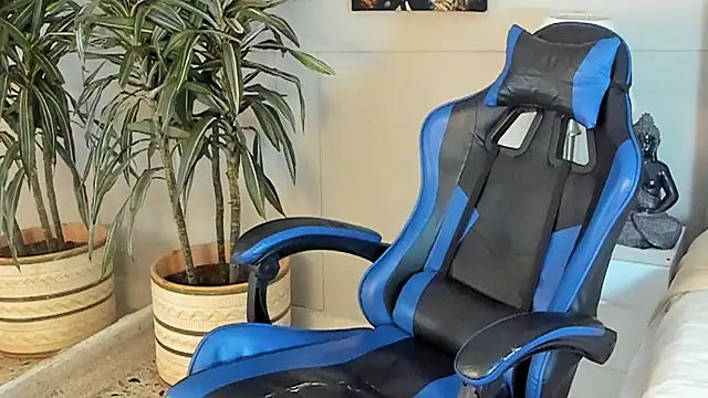 kai storn online show from April 21, 2026, 11:49 am