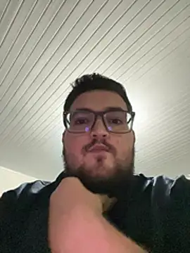 Jmlbsuchi online show from February 7, 2026, 11:52 pm