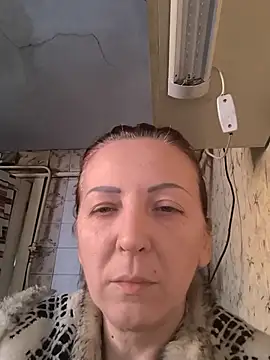 LinaSwan471 online show from February 1, 2026, 1:09 pm