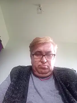 SusanStar874 online show from April 24, 2026, 1:57 pm