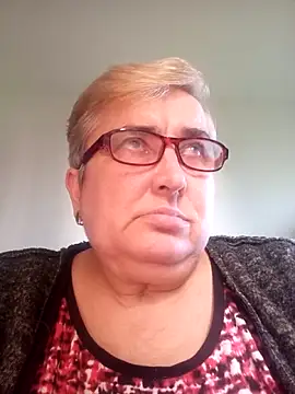 Snapshot of SusanStar874 chatting on June 16, 2026, 3:36 pm SusanStar874 online show from June 16, 2026, 3:36 pm