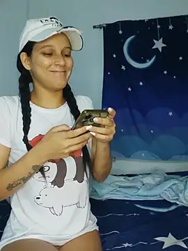 Perla and Maikol online show from February 21, 2026, 2:56 am