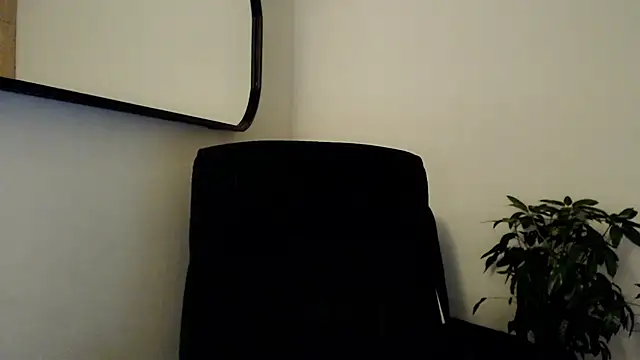duvisex19 online show from July 18, 2026, 2:38 am