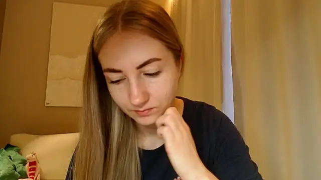 Snapshot of BluueSilk chatting on January 30, 2025, 5:52 am BluueSilk online show from January 30, 2025, 5:52 am