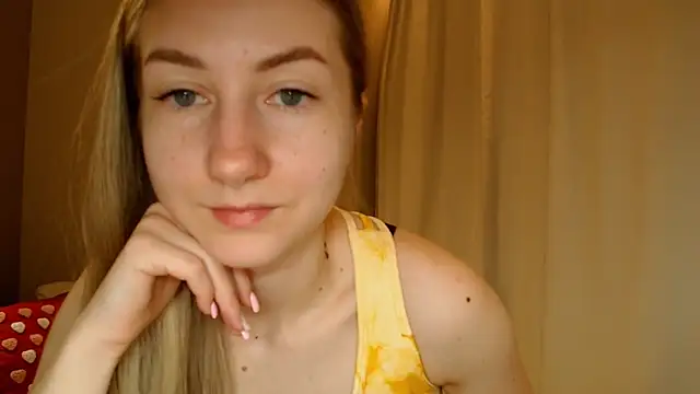 Snapshot of BluueSilk chatting on February 27, 2025, 6:07 am BluueSilk online show from February 27, 2025, 6:07 am