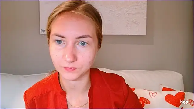 Snapshot of BluueSilk chatting on October 15, 2025, 6:46 am BluueSilk online show from October 15, 2025, 6:46 am