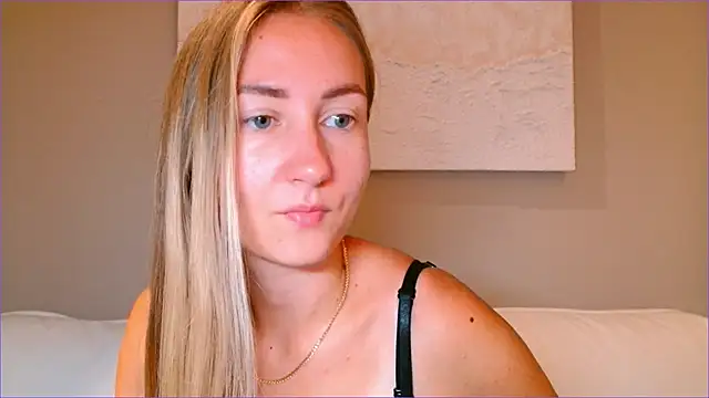 Snapshot of BluueSilk chatting on October 22, 2025, 5:52 am BluueSilk online show from October 22, 2025, 5:52 am