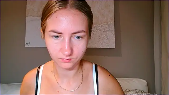 Snapshot of BluueSilk chatting on October 24, 2025, 6:10 am BluueSilk online show from October 24, 2025, 6:10 am