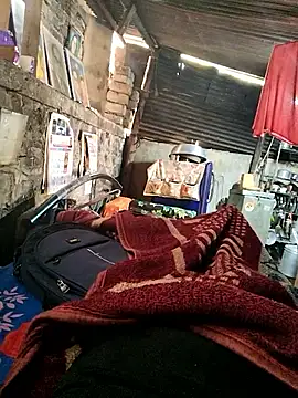 crazyxy12 online show from February 17, 2026, 7:05 am