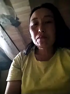 Snapshot of Tina-beo chatting on May 7, 2026, 1:05 pm Tina-beo online show from May 7, 2026, 1:05 pm