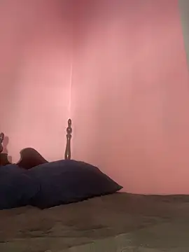 casal atrevido online show from March 25, 2026, 1:39 pm