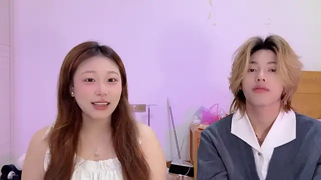 Snapshot of SM_JIAJIA_ZL chatting on May 10, 2026, 7:30 pm SM JIAJIA ZL online show from May 10, 2026, 7:30 pm