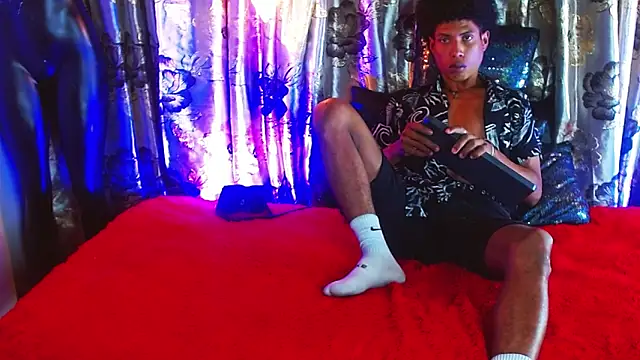 Walkers05 online show from April 5, 2026, 4:37 pm