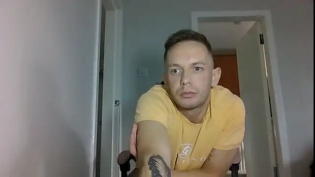 verscub6969 online show from April 18, 2026, 6:01 pm