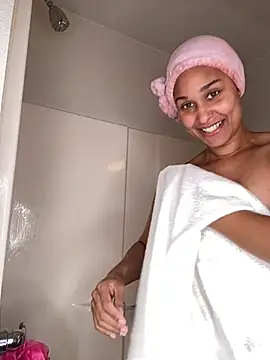 Jamalyce online show from April 19, 2026, 2:49 pm