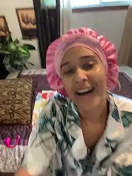 Snapshot of Jamalyce chatting on May 13, 2026, 3:20 pm Jamalyce online show from May 13, 2026, 3:20 pm