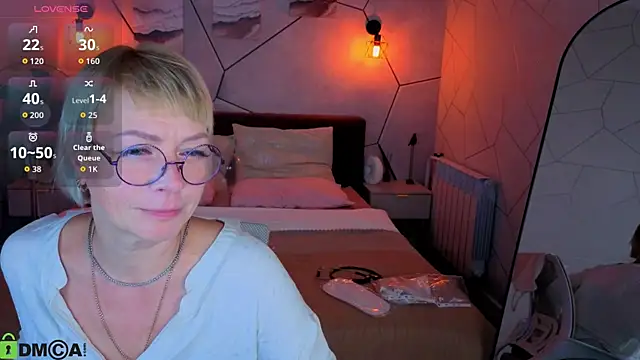 Snapshot of Ann_Annise chatting on July 22, 2026, 1:08 am Ann Annise online show from July 22, 2026, 1:08 am
