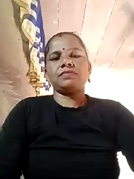 Pooja sahu online show from April 22, 2026, 10:39 am