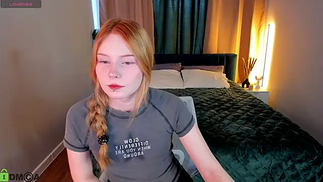 Julia Anis online show from February 3, 2026, 2:53 am