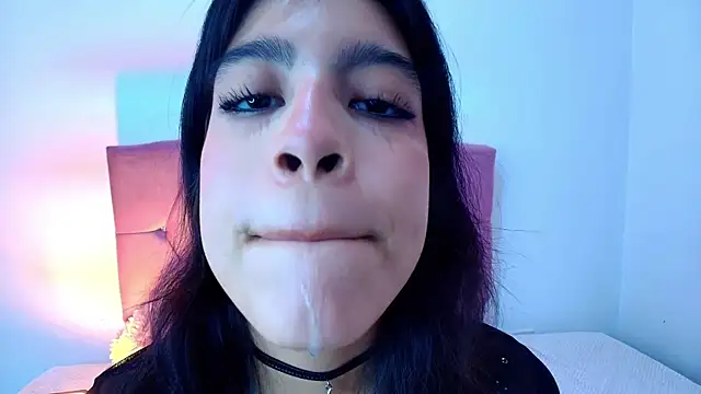 Kalyra 17 online show from February 4, 2026, 11:38 am