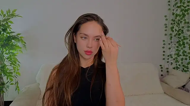 Snapshot of MeiLiscio chatting on June 2, 2026, 6:15 am MeiLiscio online show from June 2, 2026, 6:15 am