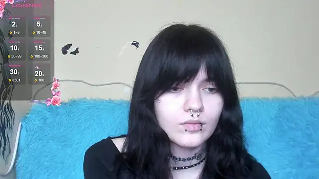 Emma Darkkk online show from March 5, 2026, 10:55 am