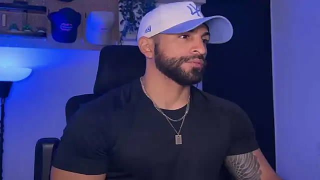 SamDornan51 online show from April 22, 2026, 2:25 am