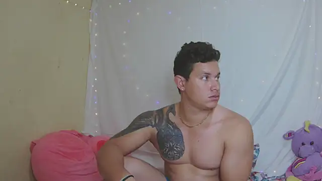 Eternalfuego online show from February 16, 2026, 4:52 am