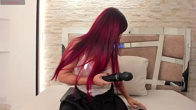 olivia kollins online show from April 24, 2026, 2:25 am