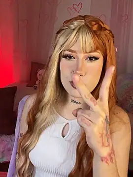 Snapshot of Tamara_uwu chatting on June 20, 2026, 1:41 am Tamara uwu online show from June 20, 2026, 1:41 am