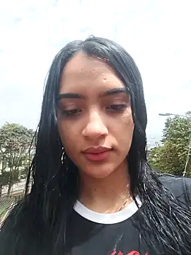 cynliu online show from April 18, 2026, 3:16 pm