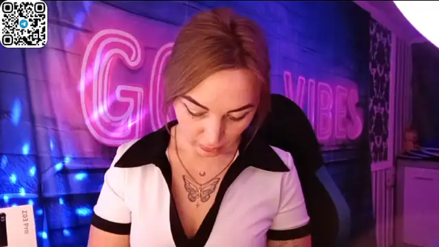 Vellora  online show from February 21, 2026, 10:33 pm