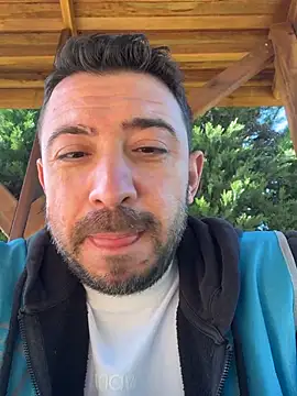 hessds34 online show from April 28, 2026, 7:24 am