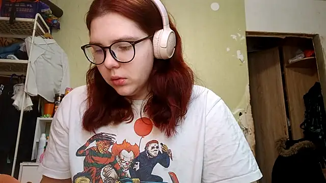 VannessaDillenbeck online show from February 11, 2026, 8:30 am