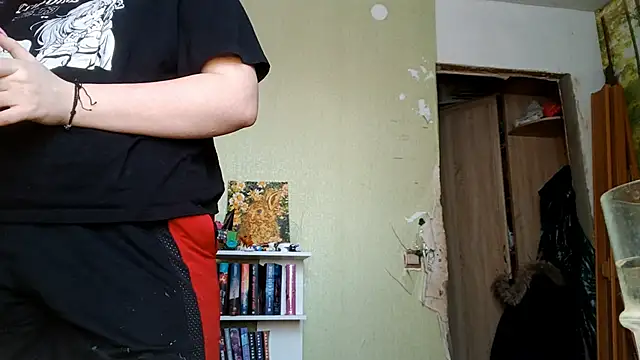 VannessaDillenbeck online show from February 18, 2026, 7:15 am