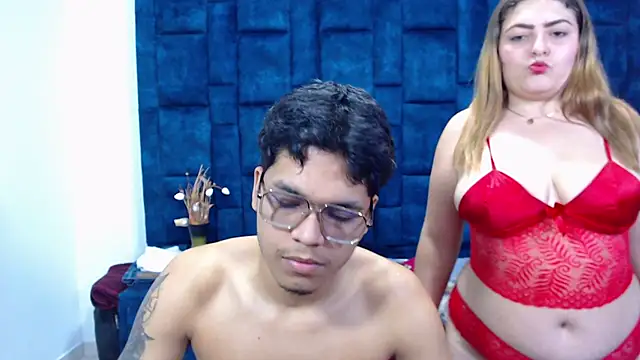 Snapshot of Hilary_David chatting on February 3, 2026, 12:32 pm Hilary David online show from February 3, 2026, 12:32 pm