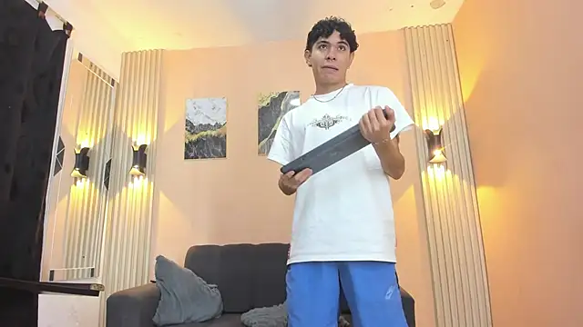 DesiresOfOlympus  online show from April 20, 2026, 8:21 pm