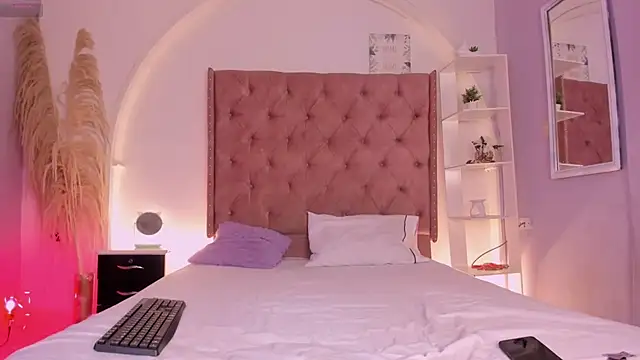 Lia Passion online show from March 8, 2026, 8:12 pm