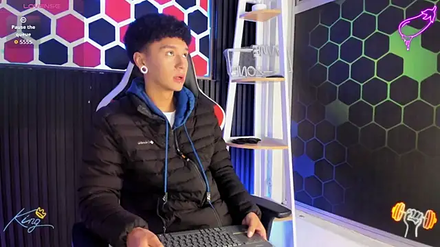 David Banks  online show from April 20, 2026, 12:30 pm