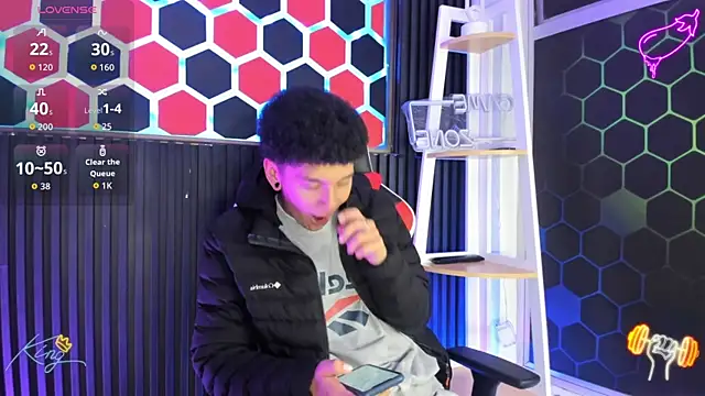 David Banks  online show from April 25, 2026, 12:41 pm