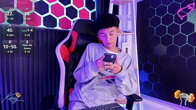 David Banks  online show from April 25, 2026, 1:41 pm