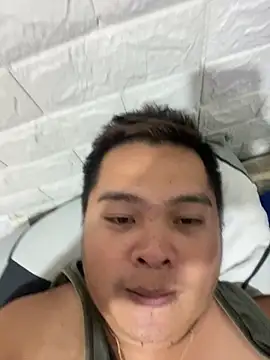 bigloadfox online show from March 12, 2026, 2:56 pm