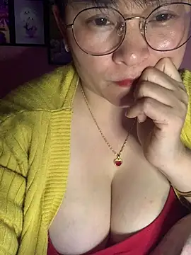 Star-sweet01 online show from February 4, 2026, 12:55 pm