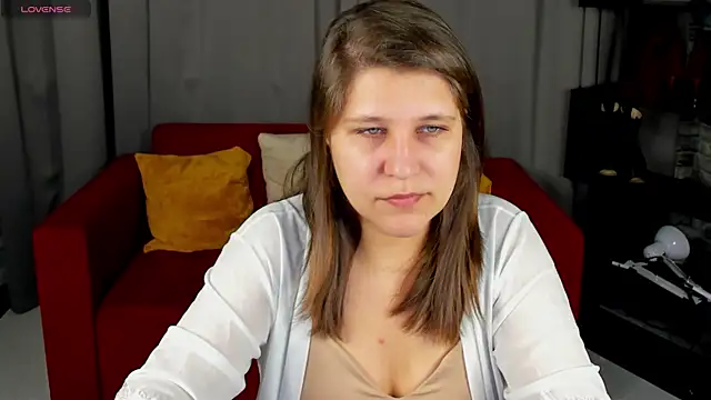 helenahoff online show from April 21, 2026, 4:08 am