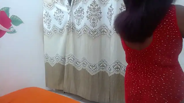 MiniSeduction online show from March 22, 2026, 9:13 am